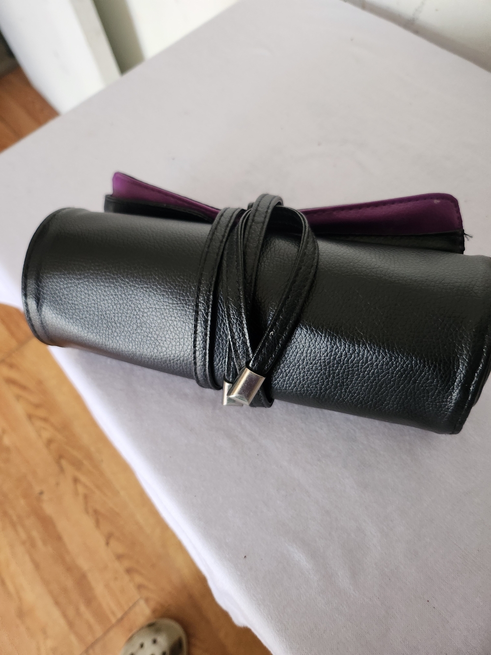 Younique Black and Purple Makeup Brush Roll
